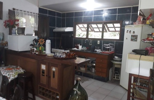 Bananal Cottage | Relax at Refugio do Rio - Pet-Friendly with Ocean Views