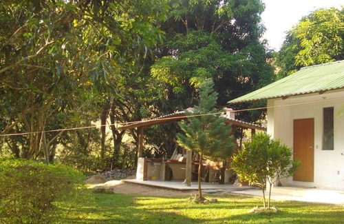 Bananal Cottage | Relax at Refugio do Rio - Pet-Friendly with Ocean Views