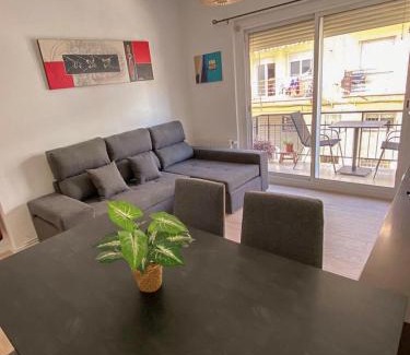Vallpineda Apartment | Child-Friendly Sitges Best Holidays Apartment – Rated 8.9/10