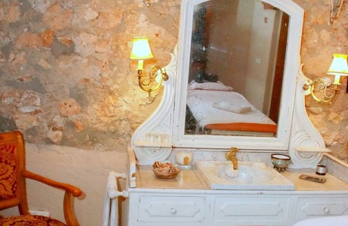 Sitges Town Center Hotel | Discover Sitges Royal Rooms: Spa, Dining & Family Fun