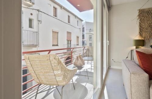 Sitges Town Center Apartment | Deluxe Comfort Flat in Sitges - 4-Star, Pet Friendly Stay