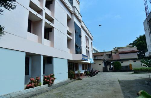 Palakkad Hotel | Budget-Friendly Stay at Sithara Guest House for Families