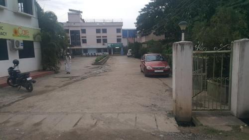 Palakkad Hotel | Budget-Friendly Stay at Sithara Guest House for Families
