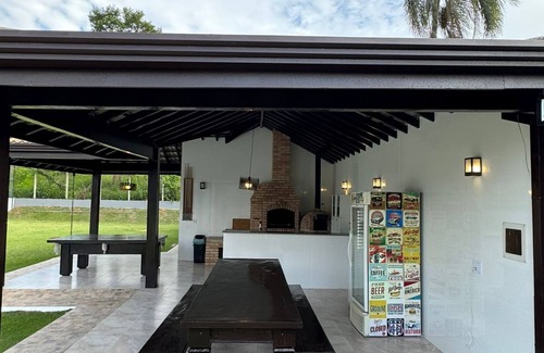 Portao Cottage | Inviting Atibaia Retreat with Pool and Pet-Friendly Options