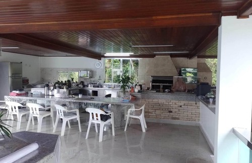 Itariri House | Relaxing Getaway in Peruíbe's Atlantic Forest Paradise