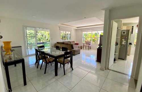 Silva Jardim House | Pet-Friendly Retreat at Sitio Madalena for Families