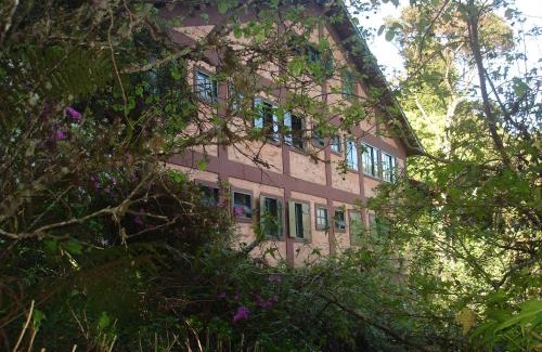 V Cristina House | Exceptional Amenities at Sitio Nossa Senhora De Loreto