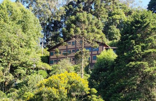 V Cristina House | Exceptional Amenities at Sitio Nossa Senhora De Loreto