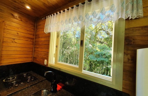 Mato Queimado Ski Chalet | Ocean View Relaxation at Sitio Recanto Feliz - Guest Rated 10/10