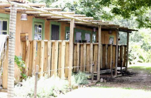 Jundiai Cabin | Relaxing Sitio Serra das Paineiras with Pool and Ocean Views