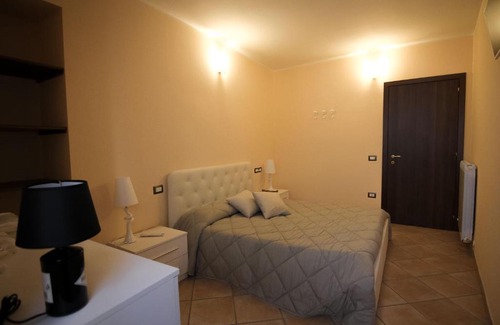 Scheggia Bed & Breakfast | Explore Sitria e Sentino: Pet-Friendly with Breakfast Included