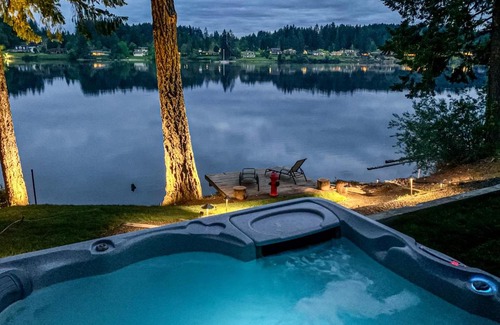 Agate House | Experience Bliss at Sittin' On the Dock with Oceanfront Views