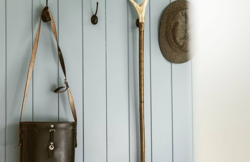 Pitlochry Apartment | Experience Breathtaking Views in Tulliemet Valley Huts