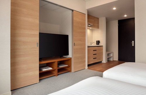 Hirafu Resort | Situated within the Shiki building and looking toward the Grand Hirafu slopes.