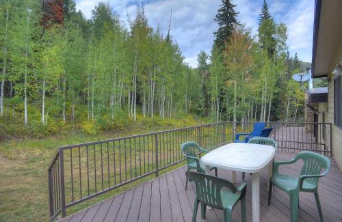 Purgatory House | Discover Sitzmark 12: Family-Friendly Retreat Awaits