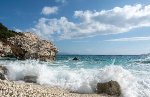 Sivros House | Oceanfront Sivros Stone Cottages - Guest Rated 9.9/10