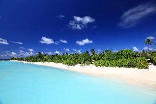 Olhuveli Resort | Discover Six Senses Laamu: 5-Star Beachfront Escape