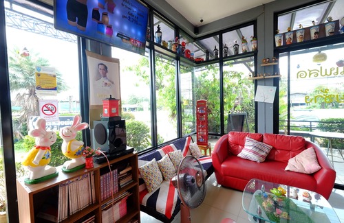 Nakhon Phanom Hotel | Experience Comfort at Sixty Nine Resort with Family Amenities