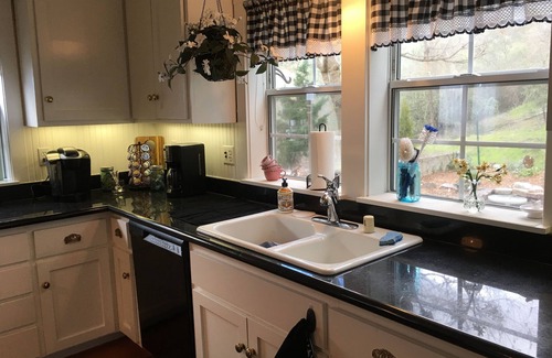 Amador City House | Halcyon House: Create Unforgettable Memories in Wine Country