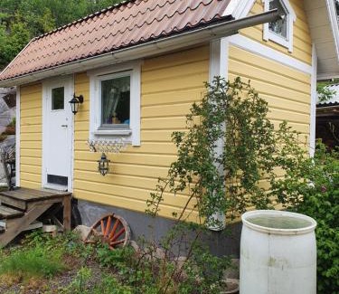 Stora Stava House | Cozy Lakefront Cabin with Ocean View & Hot Tub Retreat