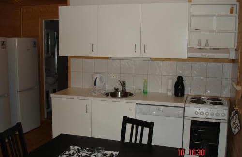 Sjoholt Cabin | Family-Friendly Sjøholt Camping with Pet Amenities