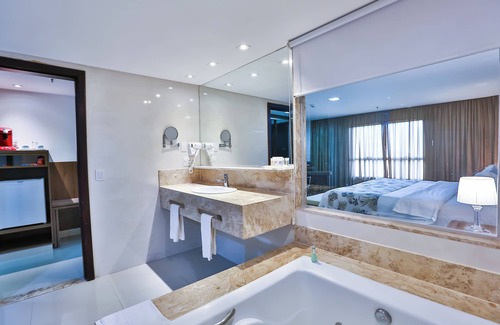 West Sector Hotel | Discover SJ Premium By Atlantica: Pool, Spa & Dining