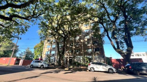 Foz do Iguacu City Centre Hotel | Explore San Juan: Pet-Friendly Hotel with Ocean Views