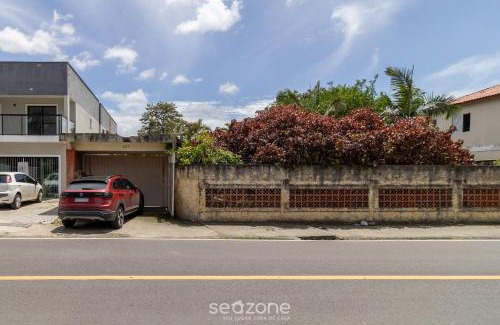 Ingleses Centro Apartment | SJS - Condominium near the Beach of the English