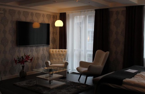 Skanninge Hotel | Discover Skänninge Stadshotell: Pet-Friendly & Family Fun