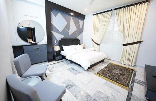 E-11 Sector House | Budget-Friendly SK Residence with Breakfast & Family Amenities