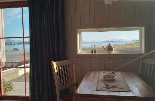 Bo Municipality House | Oceanfront Skagakaia: Guest Rated 9.1 with Breakfast