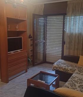 Noja Apartment | Discover Skala: Family-Friendly Hotel with Pool Access