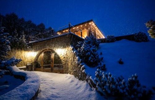 Lapsze Nizne House | Discover Skalny Zakątek with Private Salt Grotto Retreat