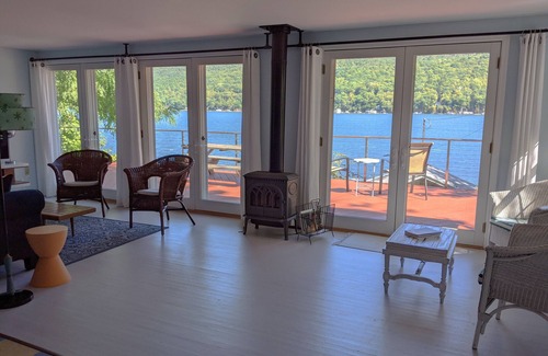 Town of Sempronius House | Idyllic Skaneateles Lakefront Getaway with Ocean Views