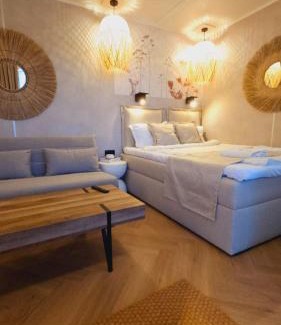 Kryspinow Bed & Breakfast | Relax at Skansen Holiday: Oceanfront with Great Amenities