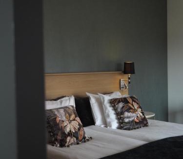 Norra Skara Hotel | Pet-Friendly Retreat at Skara Konsthotell, 4-Star Comfort