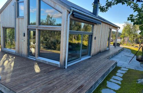Al House | Modern Skarvhytta with Prime Location for Family Getaways