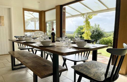 Woodbridge House | Pet-Friendly Retreat at Skelder, Parham - Rated 9/10!