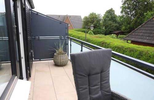 Großmorsum Apartment | Cozy Skellinghörn 24, W5: Family-Friendly Getaway