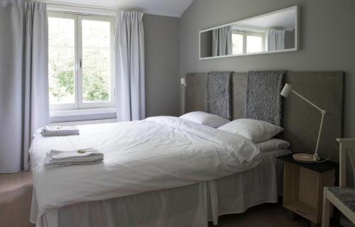 Varmdo Hotel | Discover Skeviks Gård: Private Beach & Spa Retreat