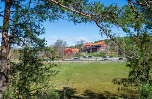 Varmdo Hotel | Discover Skeviks Gård: Private Beach & Spa Retreat
