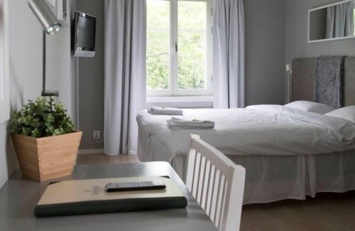 Varmdo Hotel | Experience Relaxation at Skeviks Gård with Spa & Hot Tub