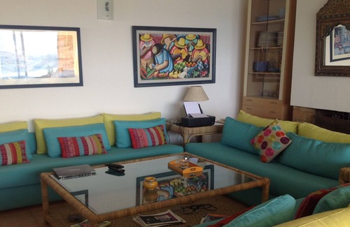 Skhirat House | Skhirat: STANDING WATERFRONT VILLA WITH POOL