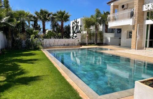 Skhirat Plage Villa | Family-Friendly Villa Zhor with Ocean View and Pool