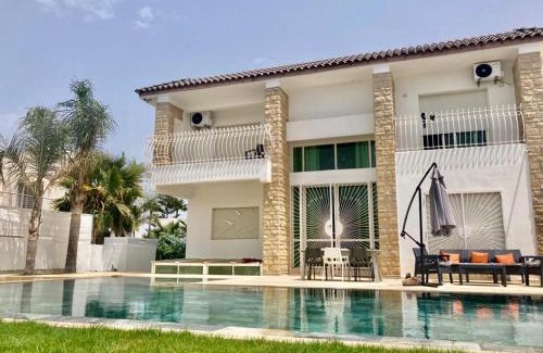 Skhirat Plage Villa | Family-Friendly Villa Zhor with Ocean View and Pool