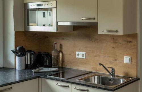 Eben im Pongau House | Family-Friendly Ski & Badeglück at Kesselgrubs Apartments