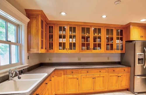 Eastern Vermont House | Stunning Mansion with Pool, Spa, and 10 Bedrooms Awaiting You