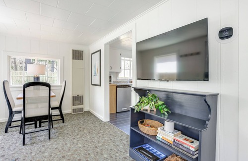 Frankfort Cottage | Ski, Hike & Explore: Frankfort Cottage w/Fire Pit