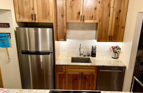 Four O'Clock Condo | Direct Access to 4 O'Clock Ski Run: Family-Friendly Retreat