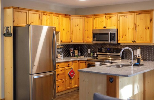 East Kootenay Condo | Ski In Back to your Private Hot Tub. Dog Friendly.